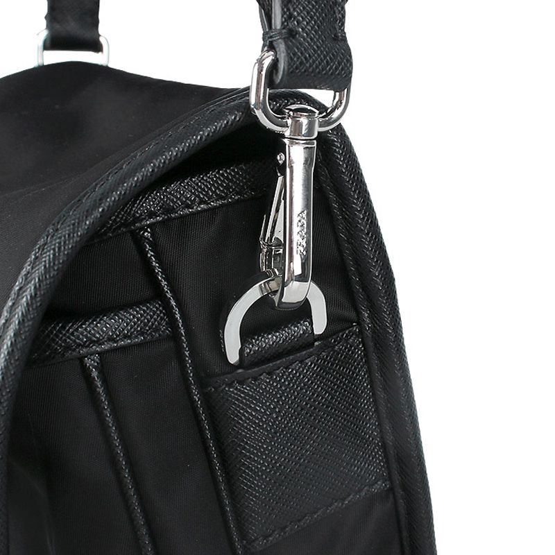 ★送料関税込★PRADA プラダ Re-Nylon メッセンジャーバッグ ☆送料関税込☆PRADA プラダ Re-Nylon メッセンジャーバッグ