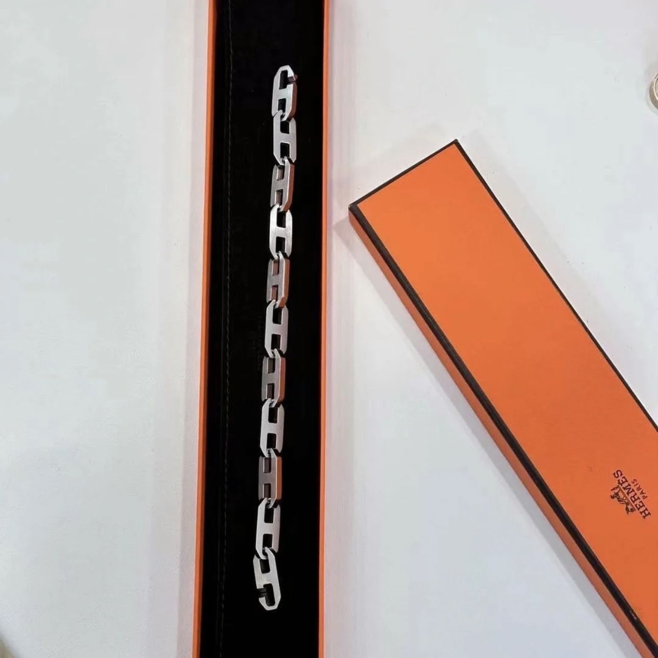 ☆シンプルデザイン☆エルメス ブレスレット ☆シンプルデザイン☆エルメス ブレスレット (HERMES