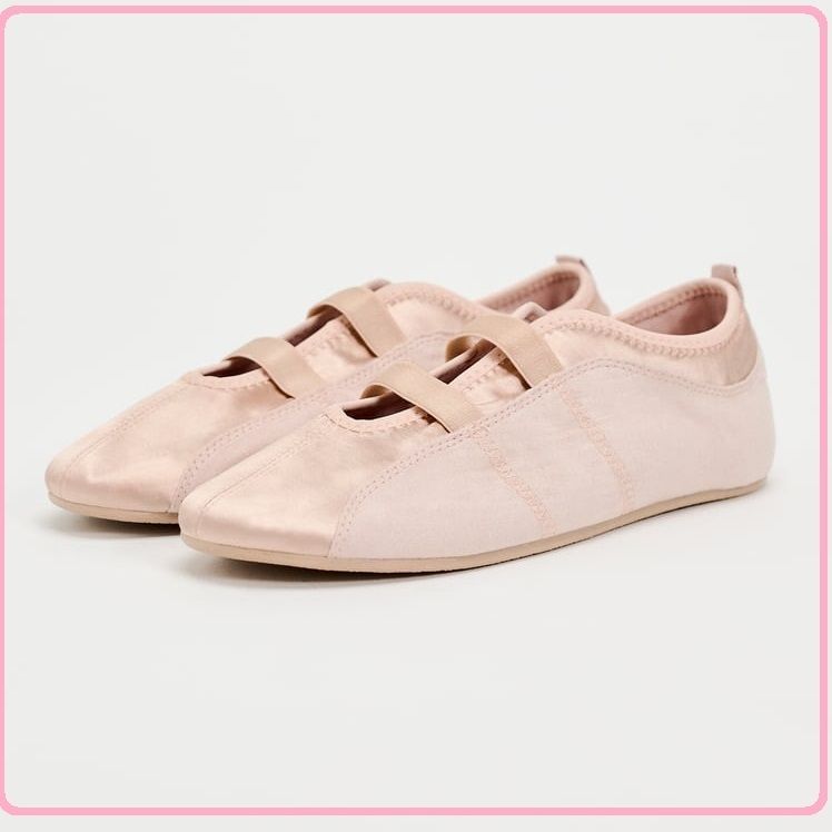 ZARA☆サテン フラットシューズ (ZARA/シューズ・サンダルその他