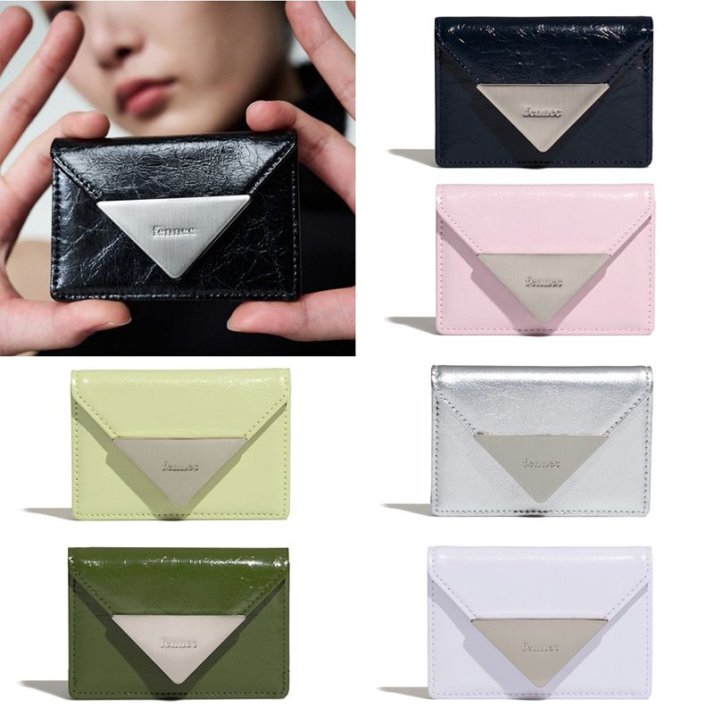 送料・関税込み/韓国公式品/CRINKLE TRIANGLE ACCORDION POCKET