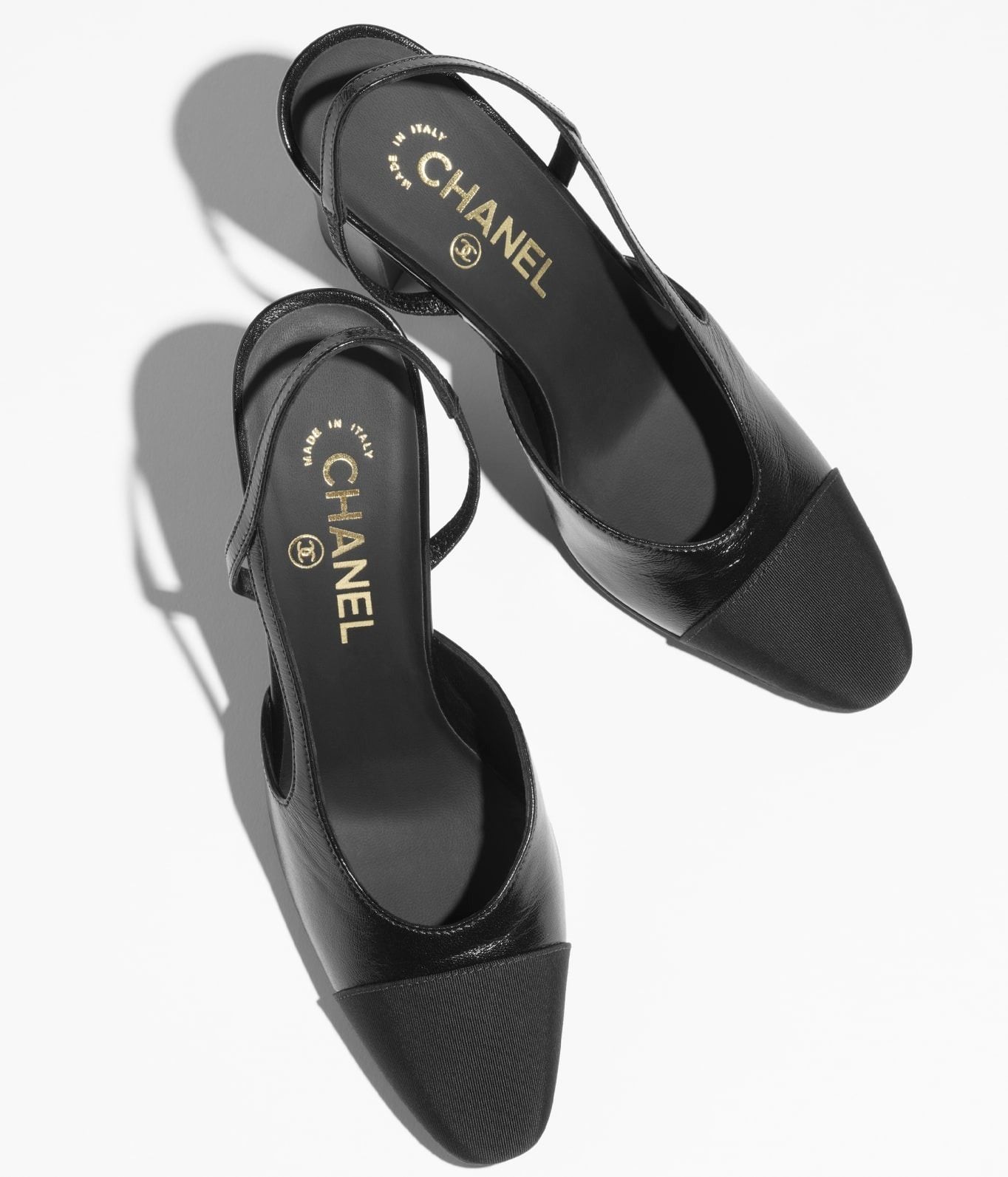 ヒールのロゴが可愛い♪】CHANEL シャネル スリングバック
