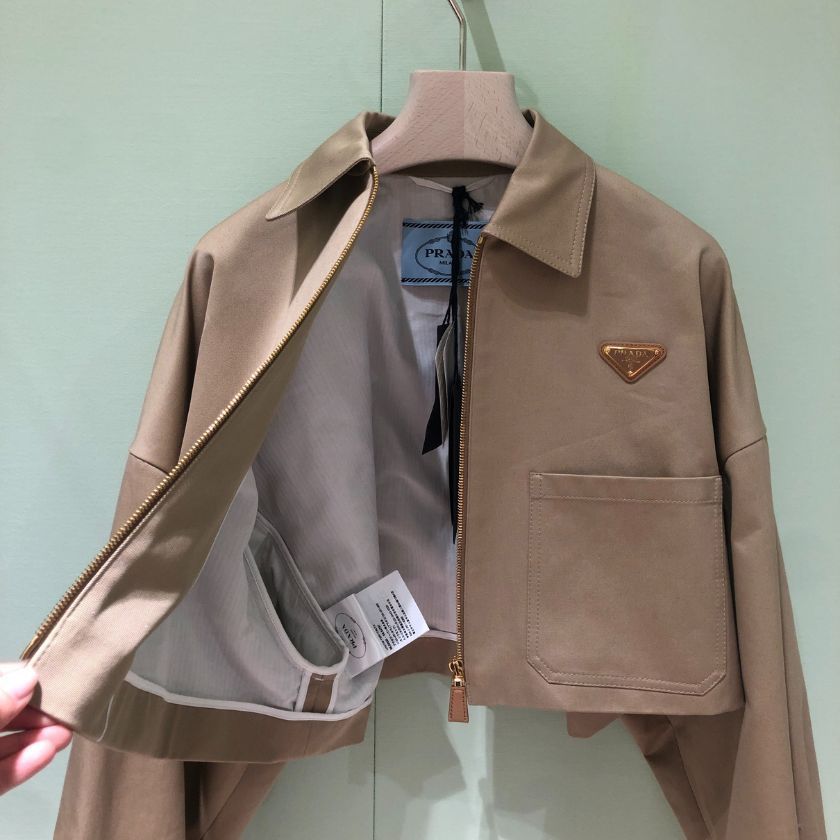 6万取引突破★UPS速達便利用!【PRADA★プラダ】ジャケット 6万取引突破☆UPS速達便利用!【PRADA】P536O 10YP_ジャケット