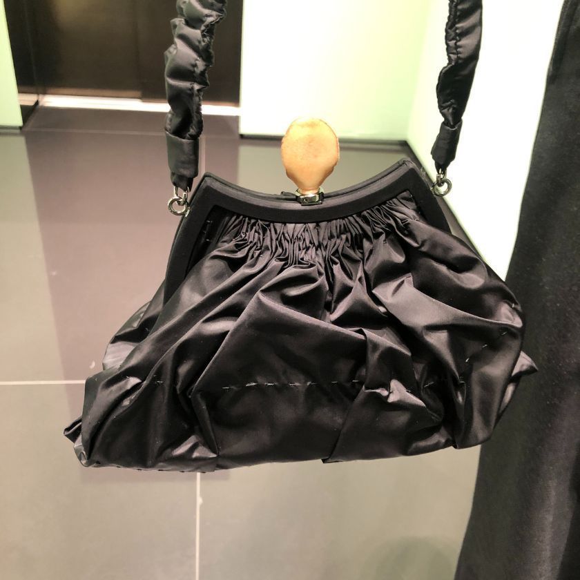 ６万取引突破★UPS速達便利用！【PRADA★プラダ】ドレス 6万取引突破☆UPS速達便利用！【PRADA】2EG427_シューズ (PRADA