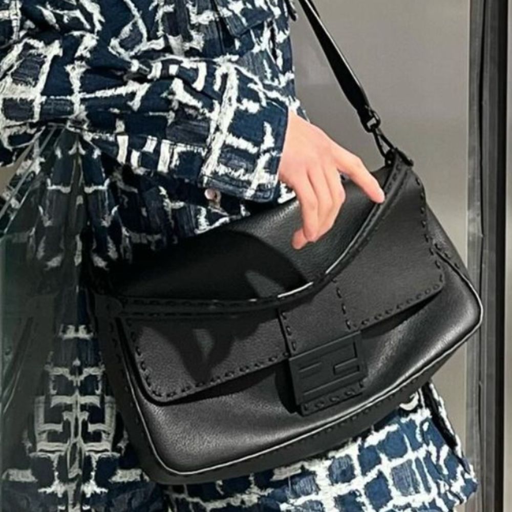 フェンディ FENDI レザーライダースジャケット セレリア 黒 54