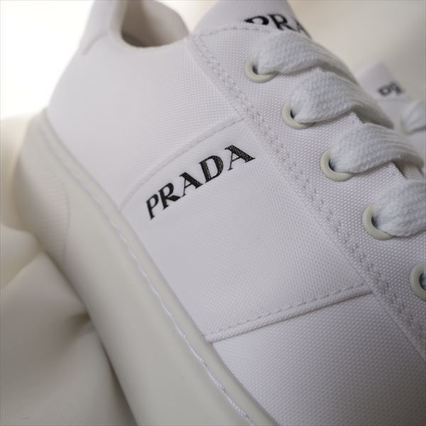 【国内発】PRADAキャンバススニーカー ロゴ 4E3555 ギフト包装可 国内発】PRADAキャンバススニーカー ロゴ 4E3555 ギフト包装可