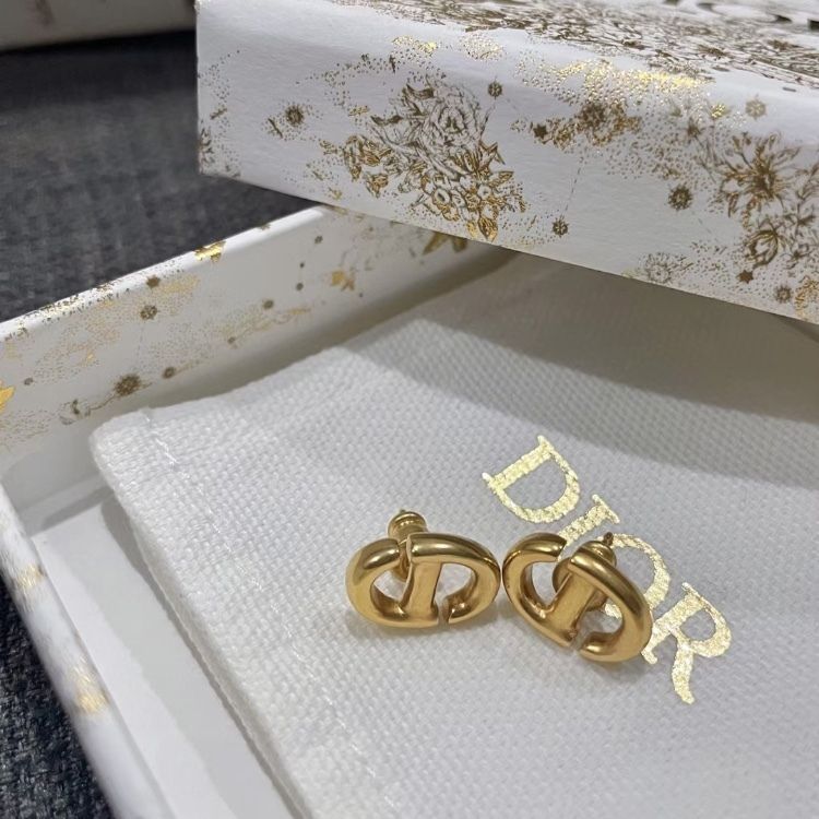 Dior(ディオール)ディオールピアス スタッズピアス ユニセックス