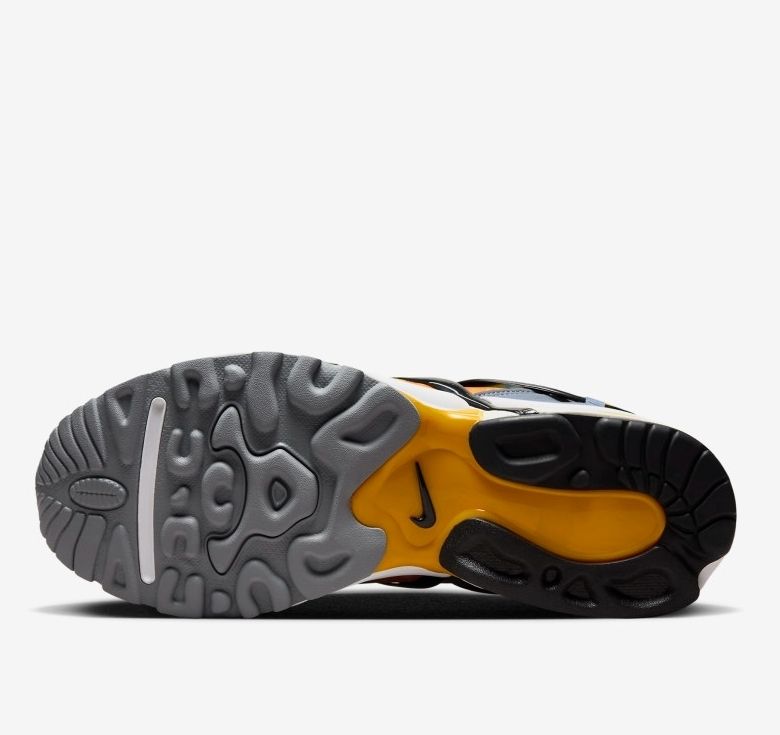 人気 ☆NIKE☆ AIR KUKINI UNIVERSITY GOLD COOL GREY (Nike