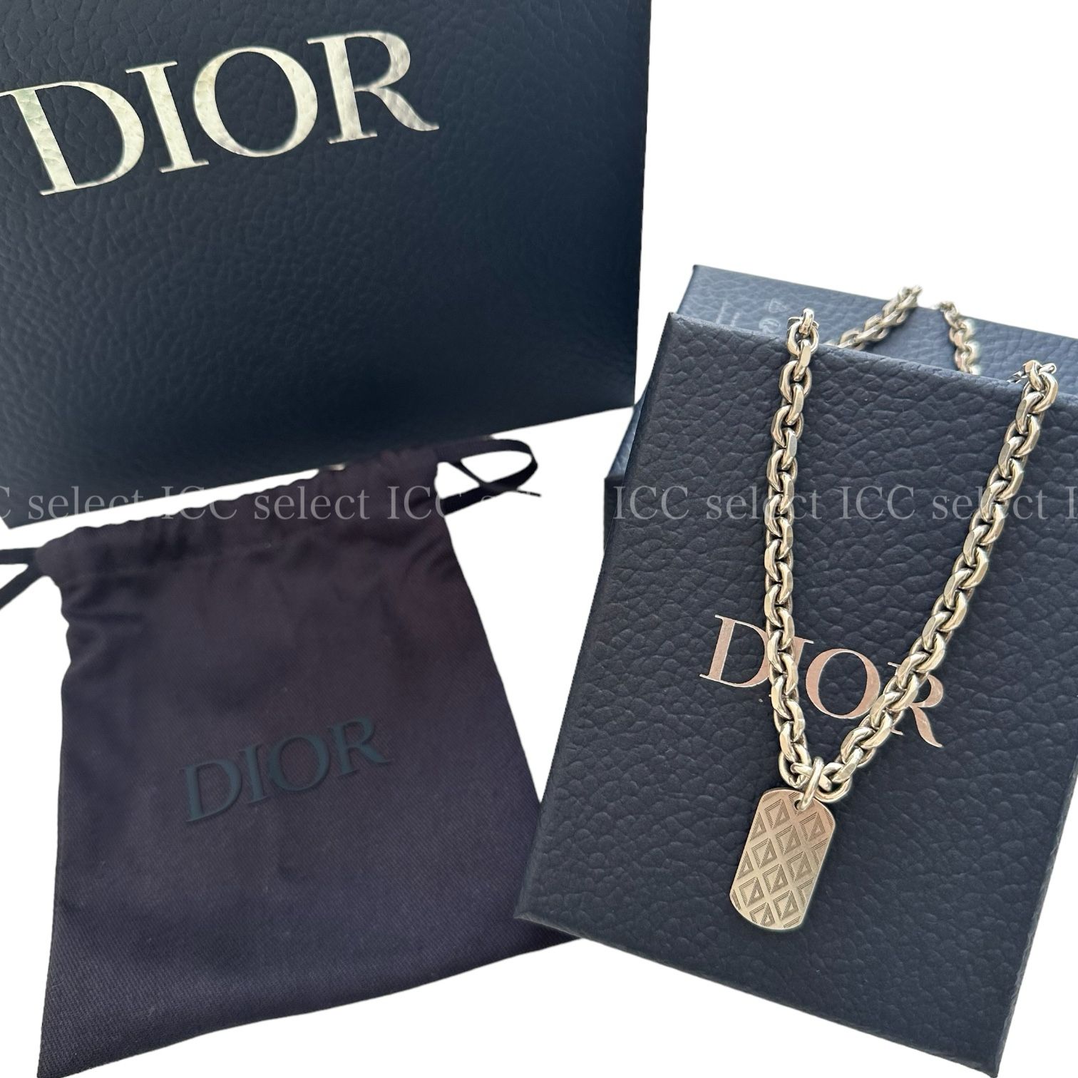 *華やかスタイルの仕上げに◎*【DIOR】ペンダントネックレス 楽天市場】Christian Dior クリスチャンディオールホワイト