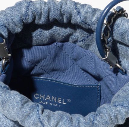 【春夏先取り♪】CHANEL 22 ミニ ハンドバッグ デニム パール 春夏先取り♪】CHANEL 22 ミニ ハンドバッグ デニム パール