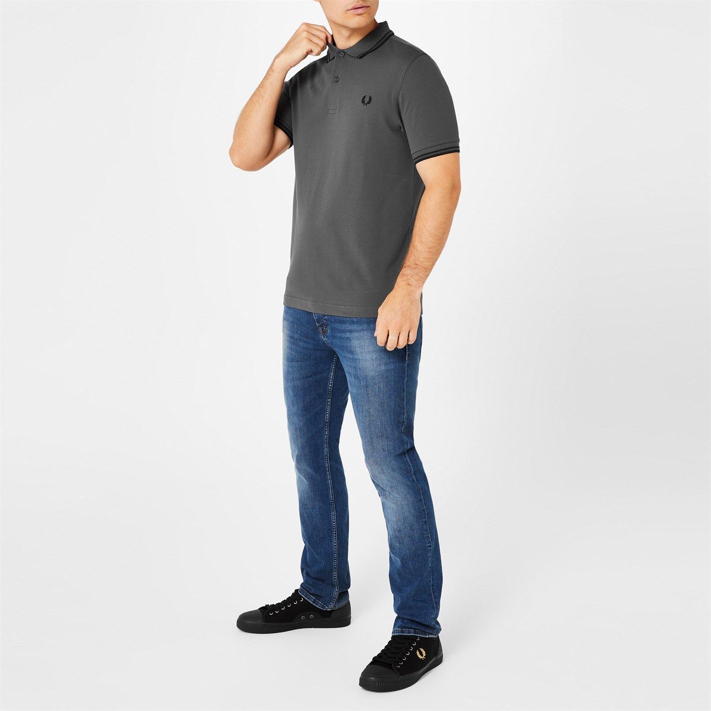 【FRED PERRY】半袖ツインチップポロシャツ ガンメタR66 FRED PERRY】半袖ツインチップポロシャツ ガンメタR66 (FRED