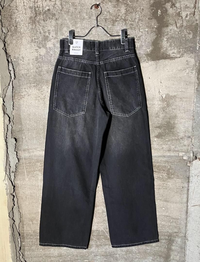 ☆国内在庫/即発可*BERSHKA*スーパーバギーフィットデニム/WB