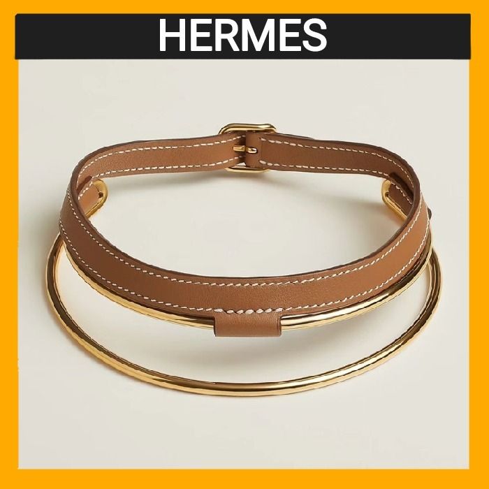 HERMES レザーバングル Hチャーム付き HERMES Gold H Logo Charm Bracelet Metal and Leather Bangle