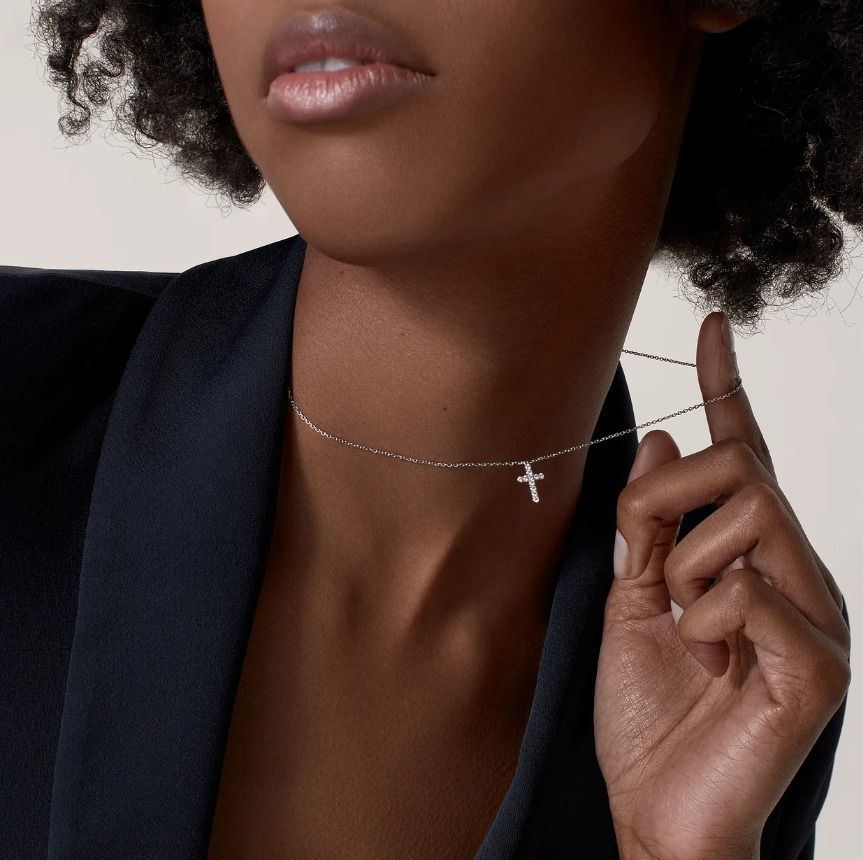 【Cartier】クロス シンボルネックレス ダイヤ ホワイトゴールド Cartier】クロス シンボルネックレス ダイヤ ホワイトゴールド