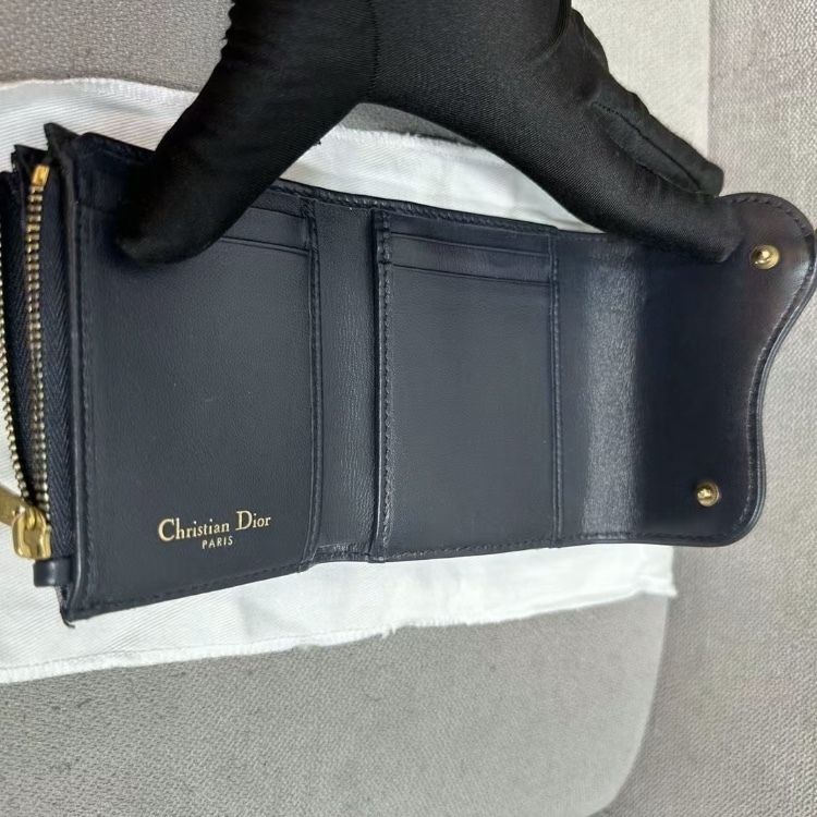 DIOR(ディオール) コンパクトウォレット 三つ折り財布 (Dior
