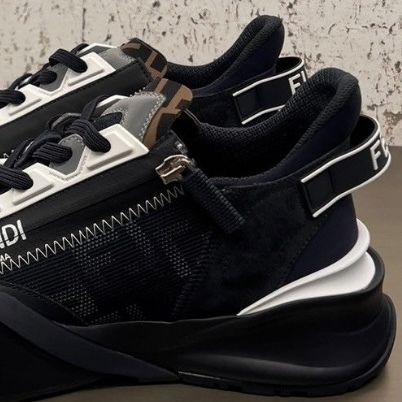 FENDI 人気 ロートップスニーカー 厚底 FF ロゴ Fendi Flow FENDI 人気 ロートップスニーカー 厚底 FF ロゴ Fendi Flow
