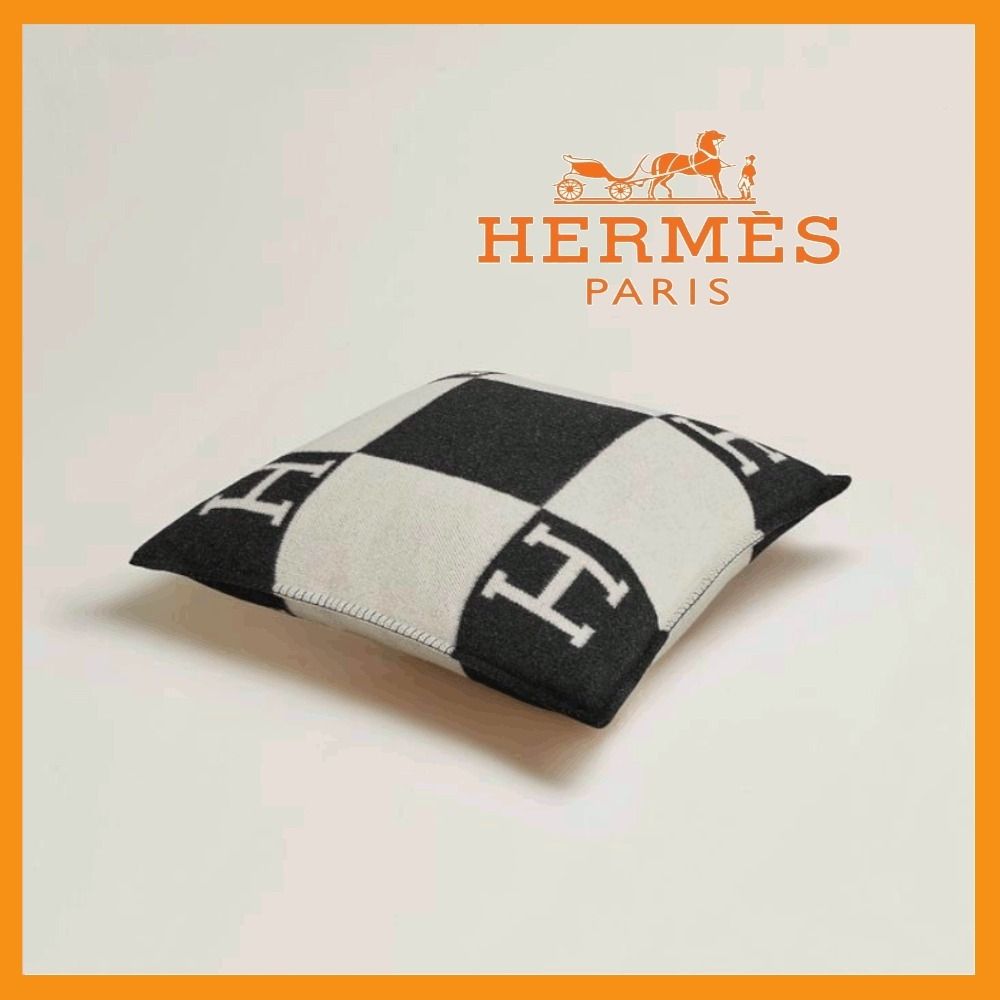 ☆あるだけでテンション上がる☆【エルメス】クッション (HERMES