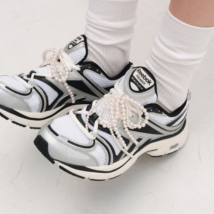 MONDAY EDITION》 PEARL TASSEL SHOELACE CHARMS(SET) (Monday