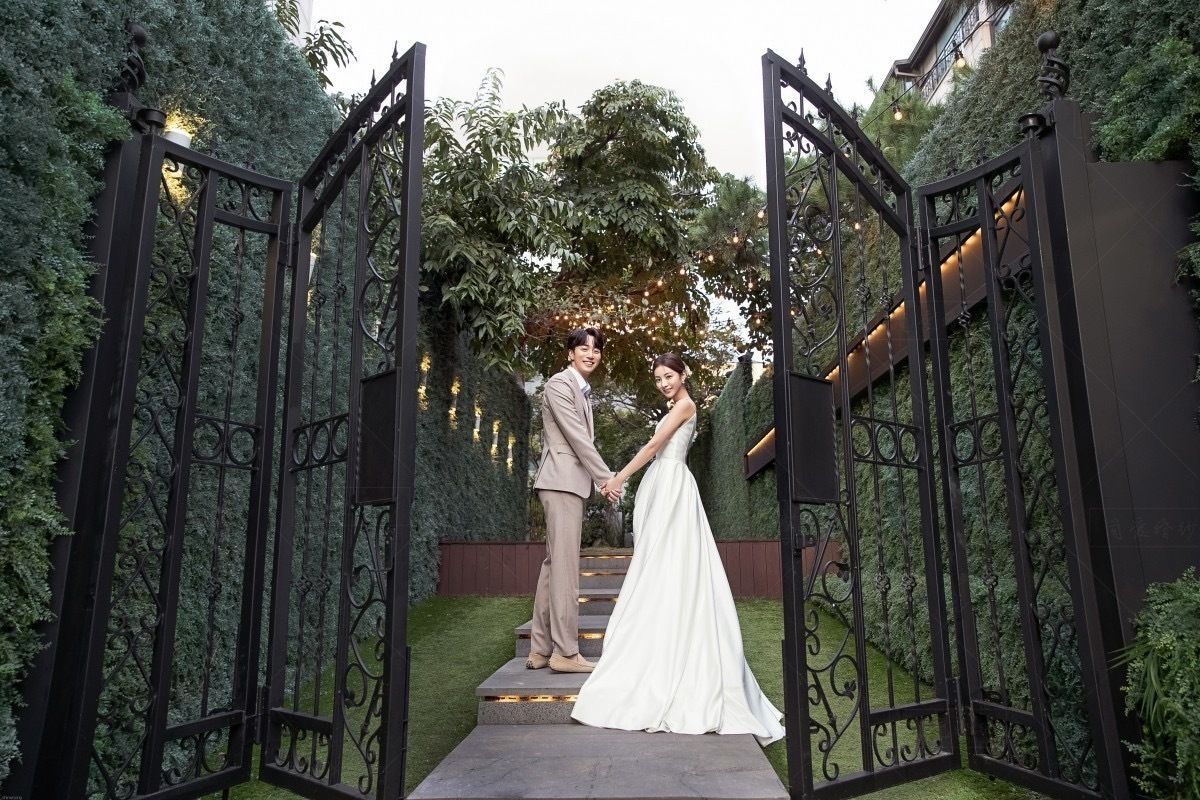 パールキャミソールウェディングドレス結婚式花嫁 (ウェディング