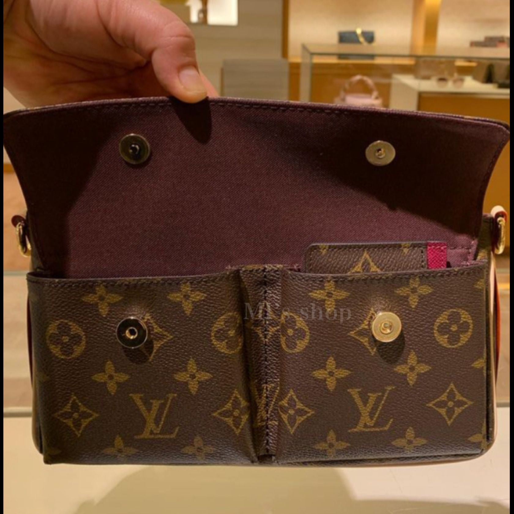【24SS/どんなコーデにも】Louis Vuitton ショルダーバッグ 2way 24SS/どんなコーデにも】Louis Vuitton ショルダーバッグ 2way