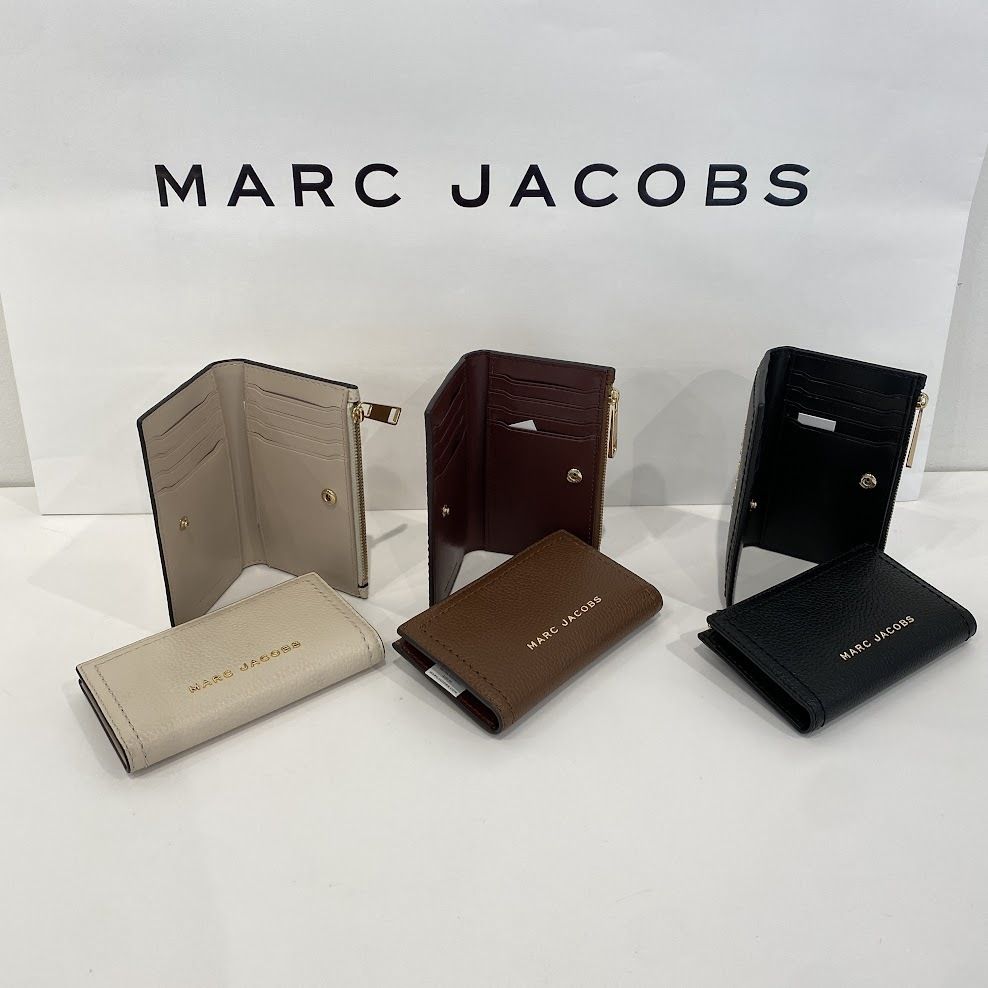 Marc Jacobs 2R4SMP025S03001 関税送料込 新作☆Marc Jacobs 4P4SMP025S01 Slim Bifold wallet 折財布