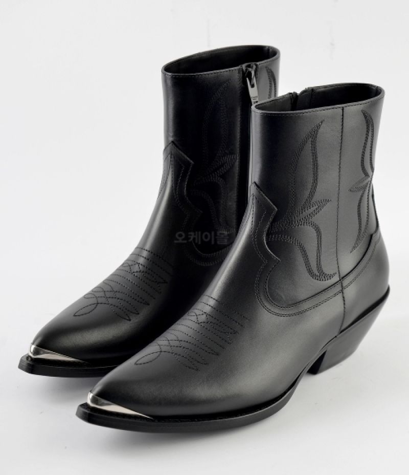 当店在庫してます！ CELINE｜BOOTS (CELINE LEON ZIPPED BOOT WITH METAL TOE IN 靴