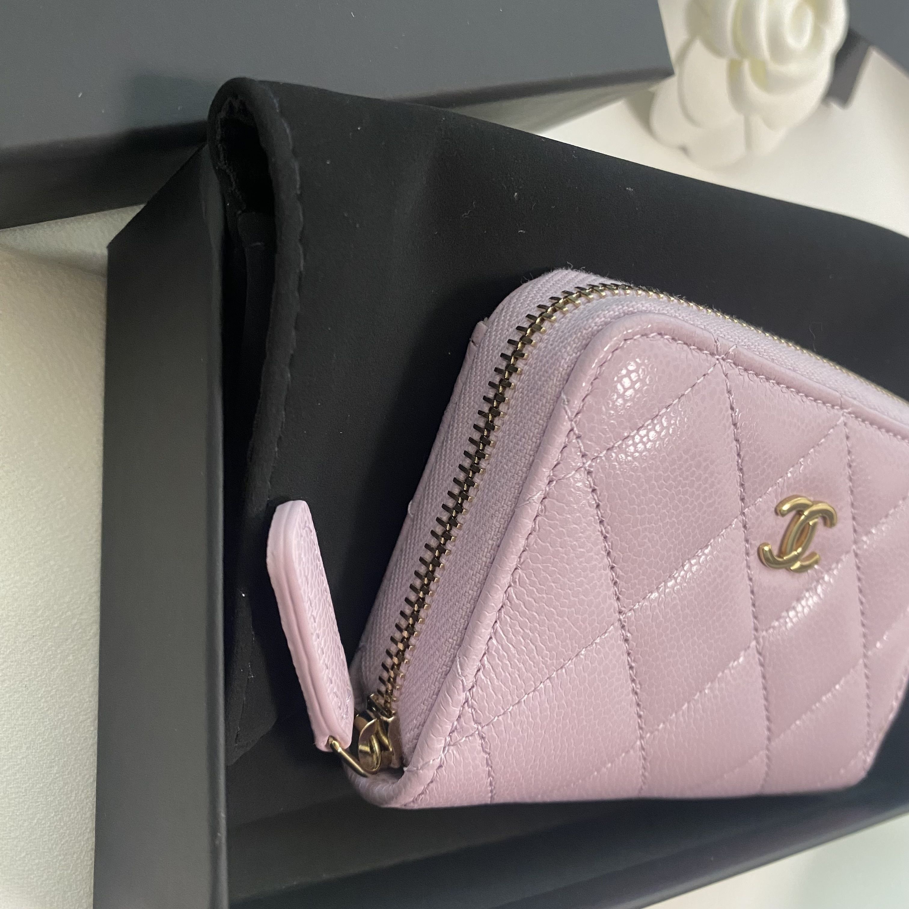 人気【CHANEL】クラシックジップコインパース キャビアスキン