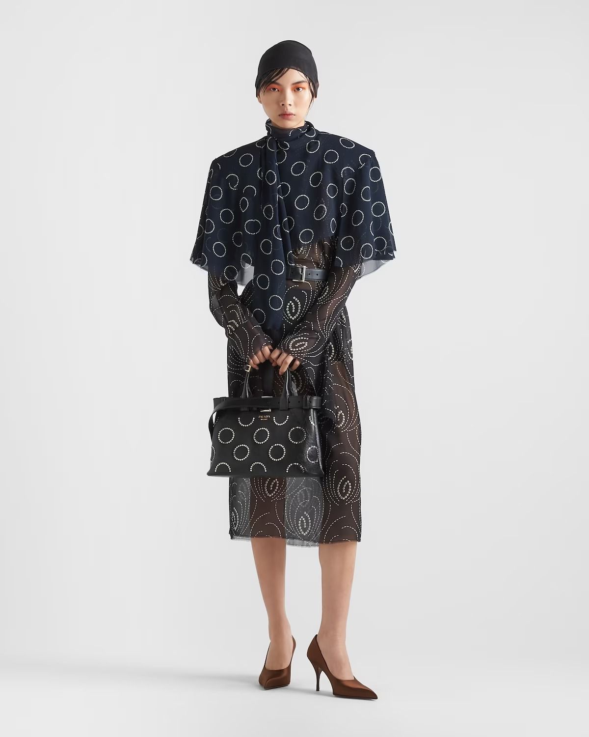 送料無料》PRADA Print silk cape (PRADA/トップスその他