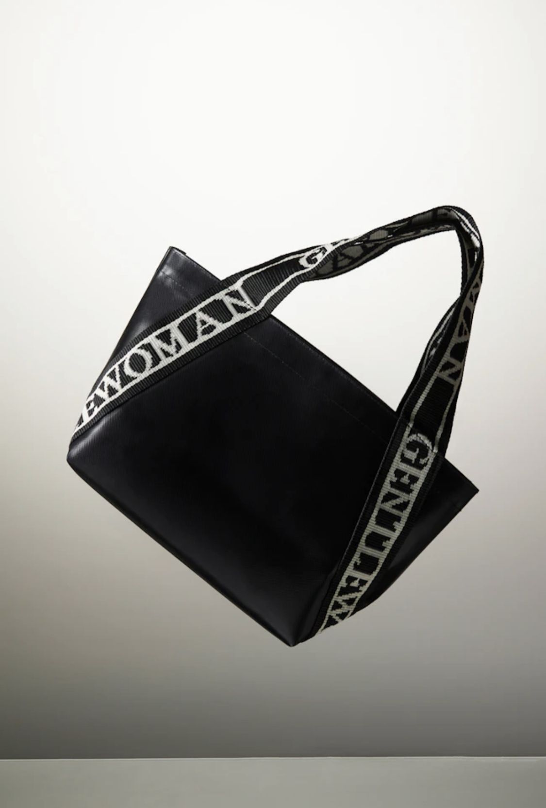 GENTLEWOMAN★日本未入荷★GW TARPAULINE TOTE BAG トートバッグ GENTLEWOMAN☆日本未入荷☆GW TARPAULINE TOTE BAG トートバッグ