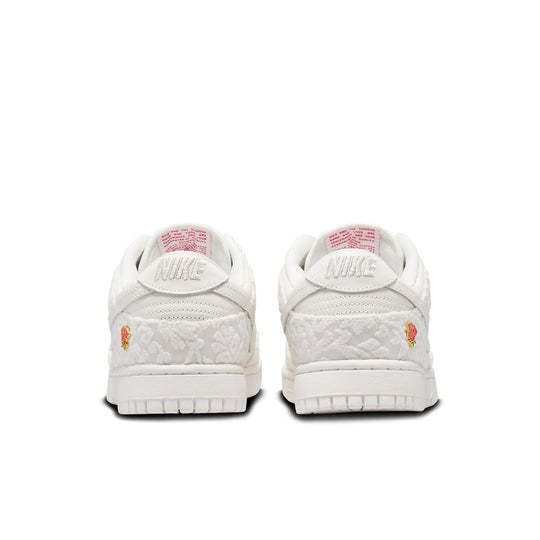 ★NIKE DUNK★送関込★ロマンチックな薔薇がヒールに咲く！ ☆NIKE DUNK☆送関込☆ロマンチックな薔薇がヒールに咲く