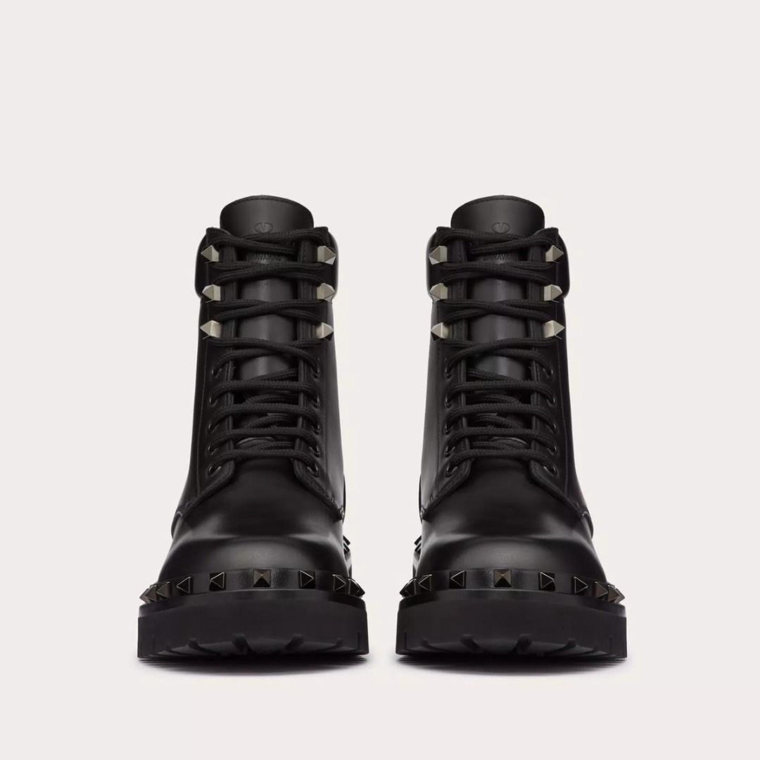 VALENTINO】 ロックスタッズ カーフスキン コンバット ブーツ