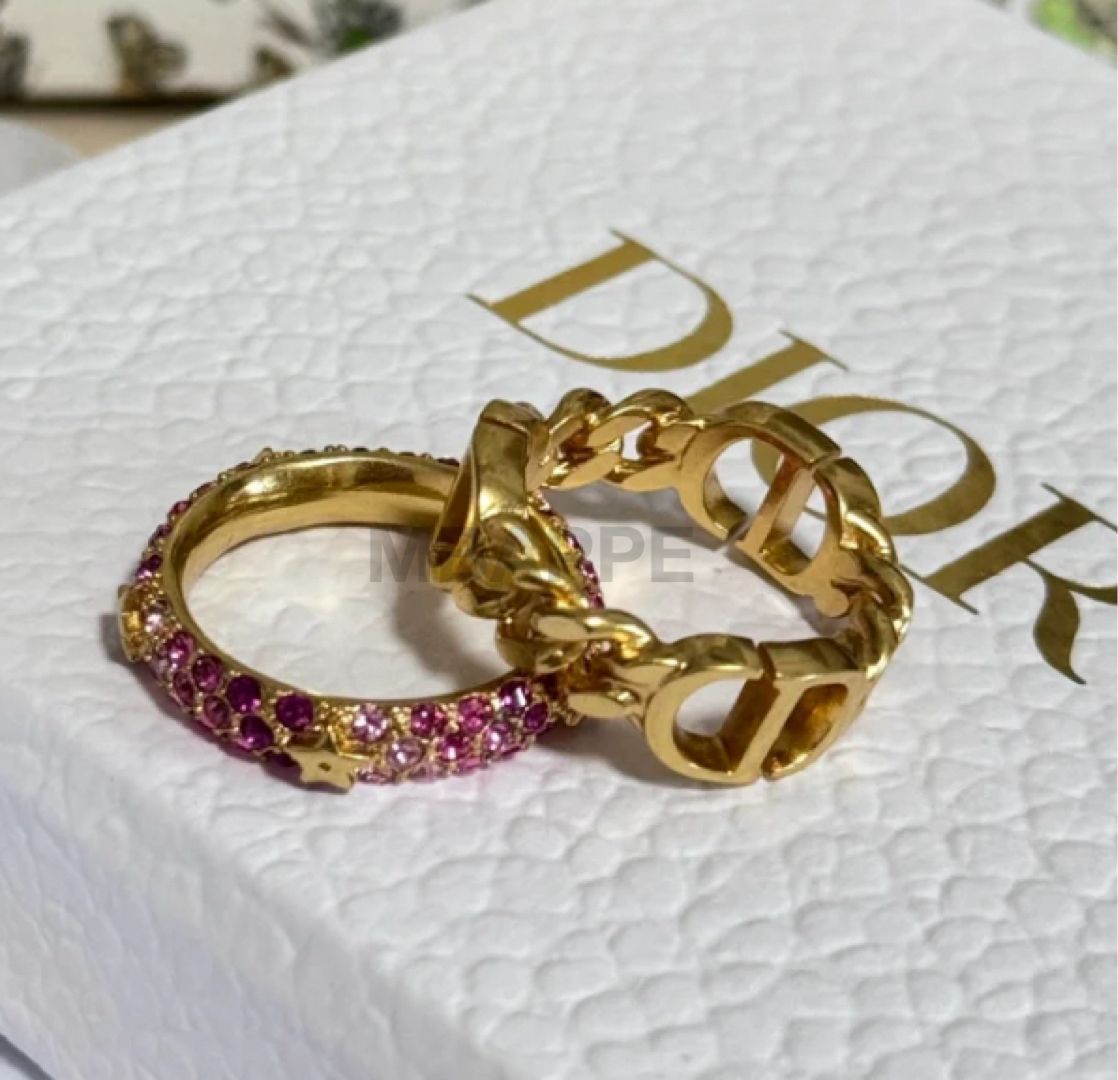 手元のアクセントに♪】Dior☆Petit CD リング (Dior/指輪
