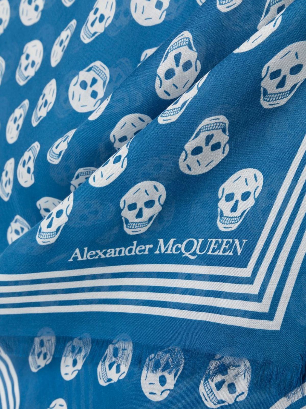 alexander mcqueenアレキサンダーマックイーンSkullスカーフ