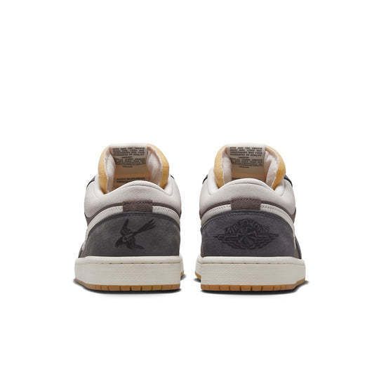 【NIKE】エア ジョーダン 1 ロー SNKRS デイ★ユニセックス NIKE】エア ジョーダン 1 ロー SNKRS デイ☆ユニセックス (Nike