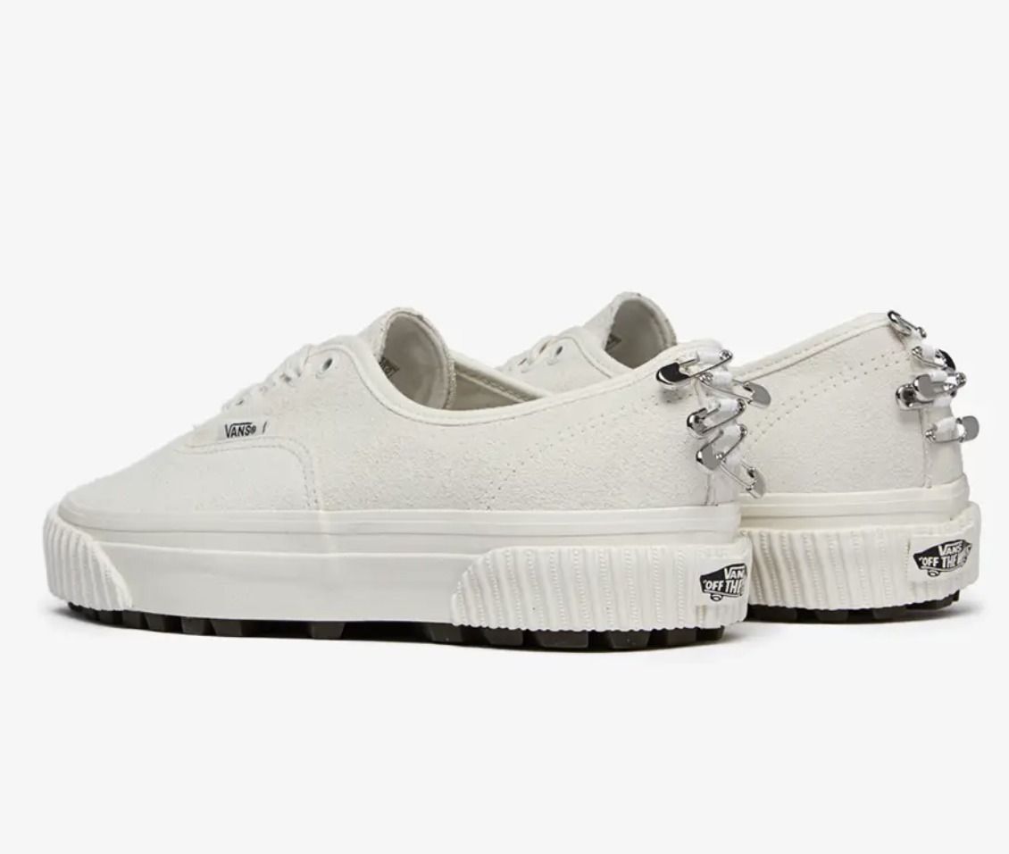 VANS バンズ スニーカー AUTHENTIC 44 LUG DX METAL HARDWARE