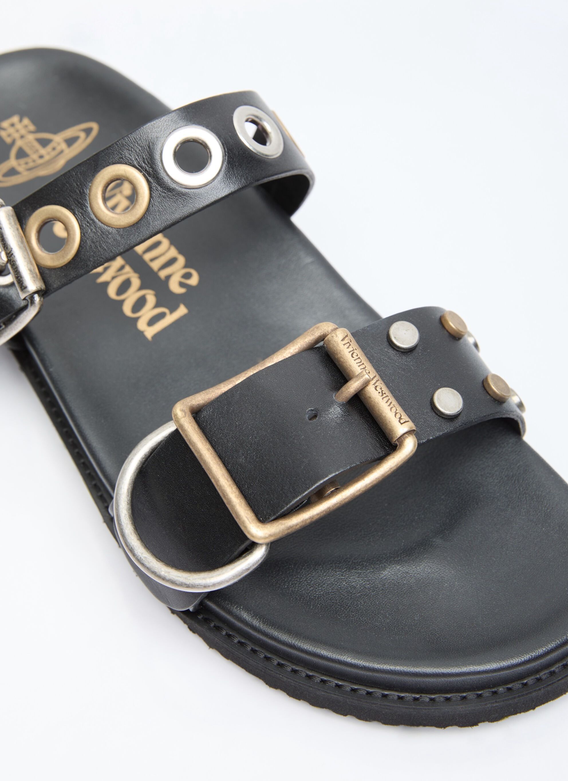 VIVIENNE WESTWOOD☆関税込☆アレックススタッドサンダル VIVIENNE WESTWOOD☆関税込☆アレックススタッドサンダル