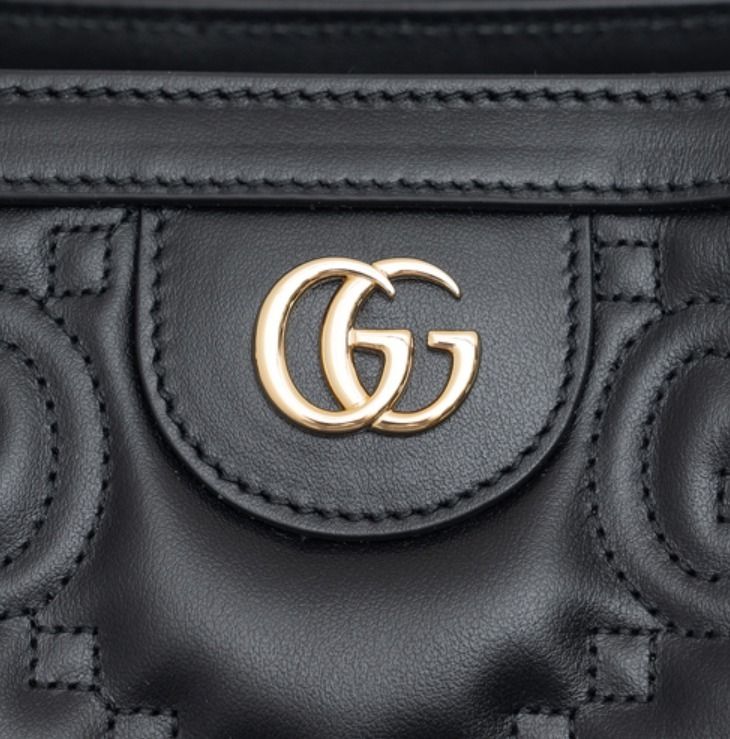 正規店買付【GUCCI】ミディアム GG ブラック ショルダーバッグ グッチ GUCCI ミディアム ラジャ ショルダーバッグ レザー