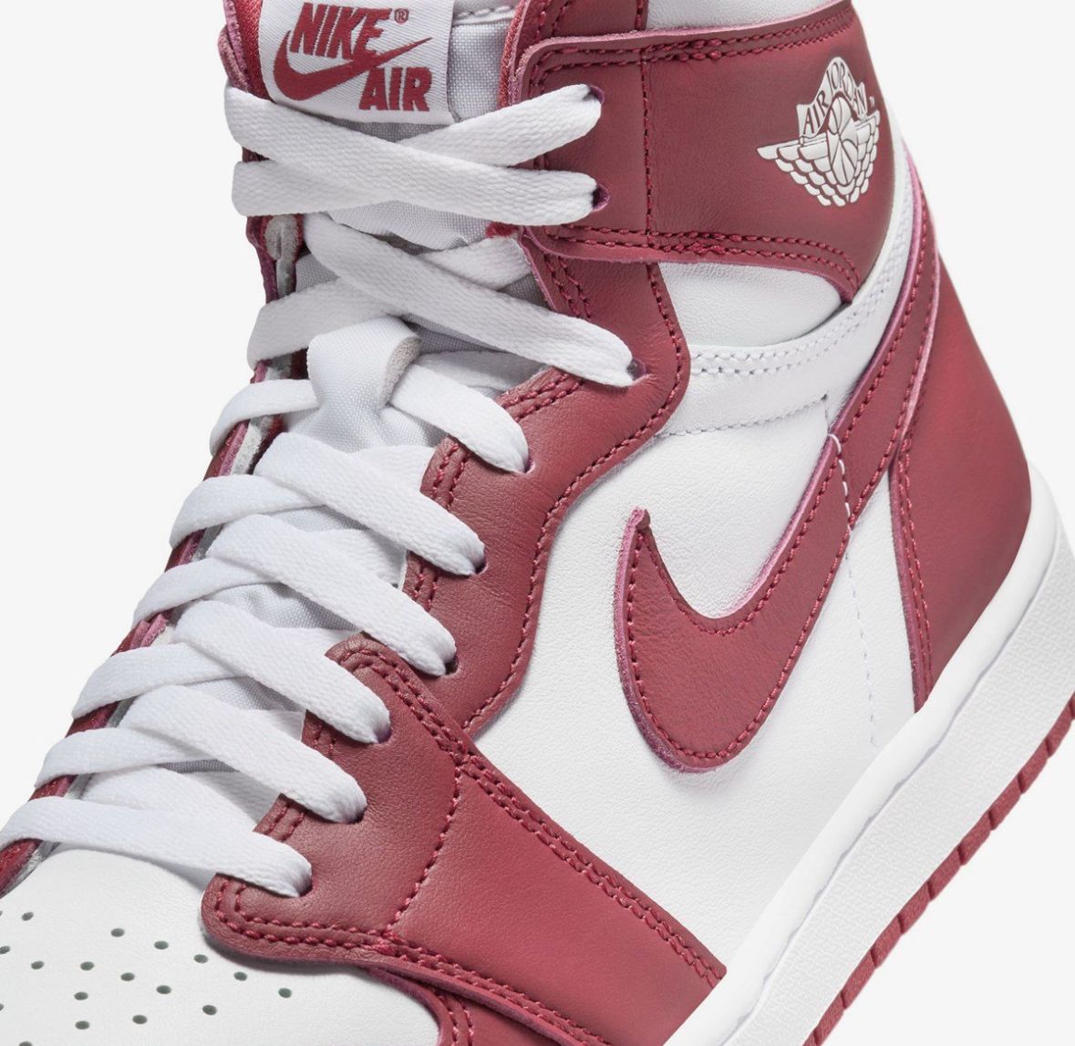 Nike ☆ Air Jordan 1 Retro High OG 'Artisanal Red' (Nike