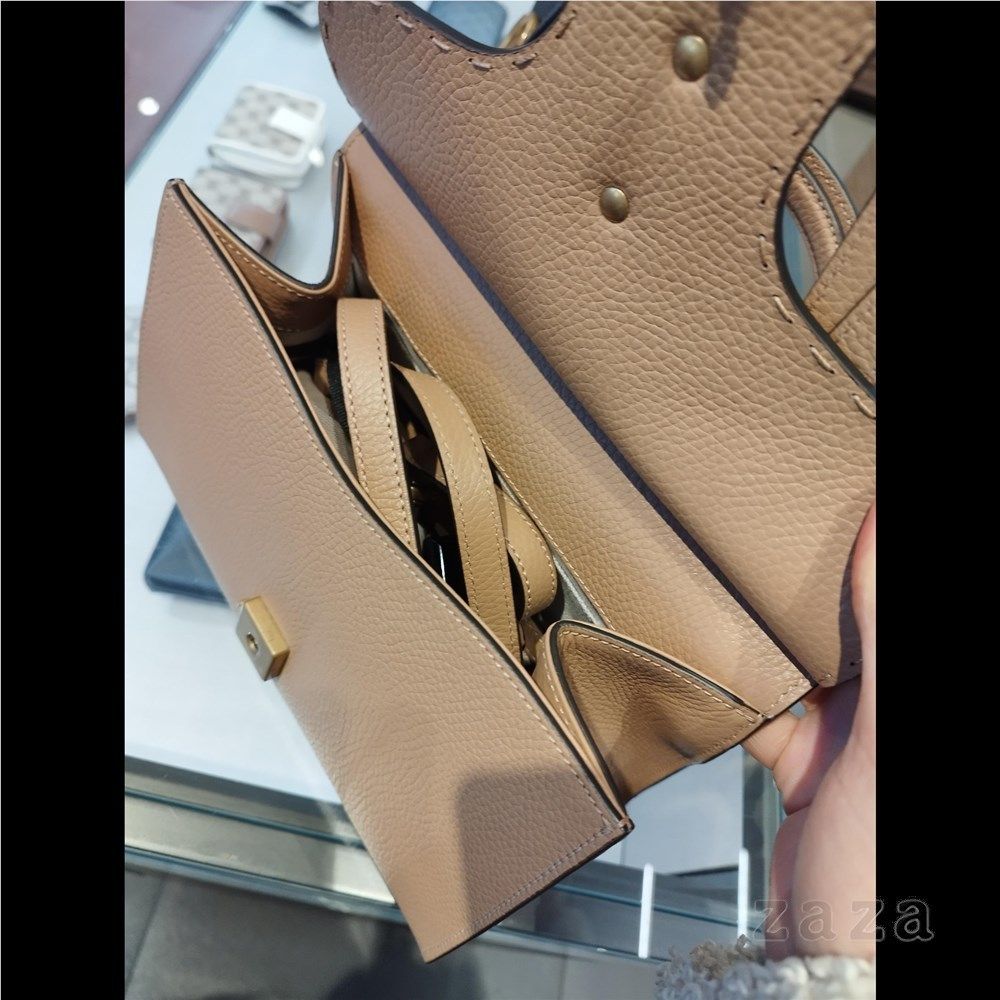 VIP SALE!!Gucciグッチ♪779776 VIP SALE!!Gucciグッチ♪779776 (GUCCI/長財布) 105445375【BUYMA】
