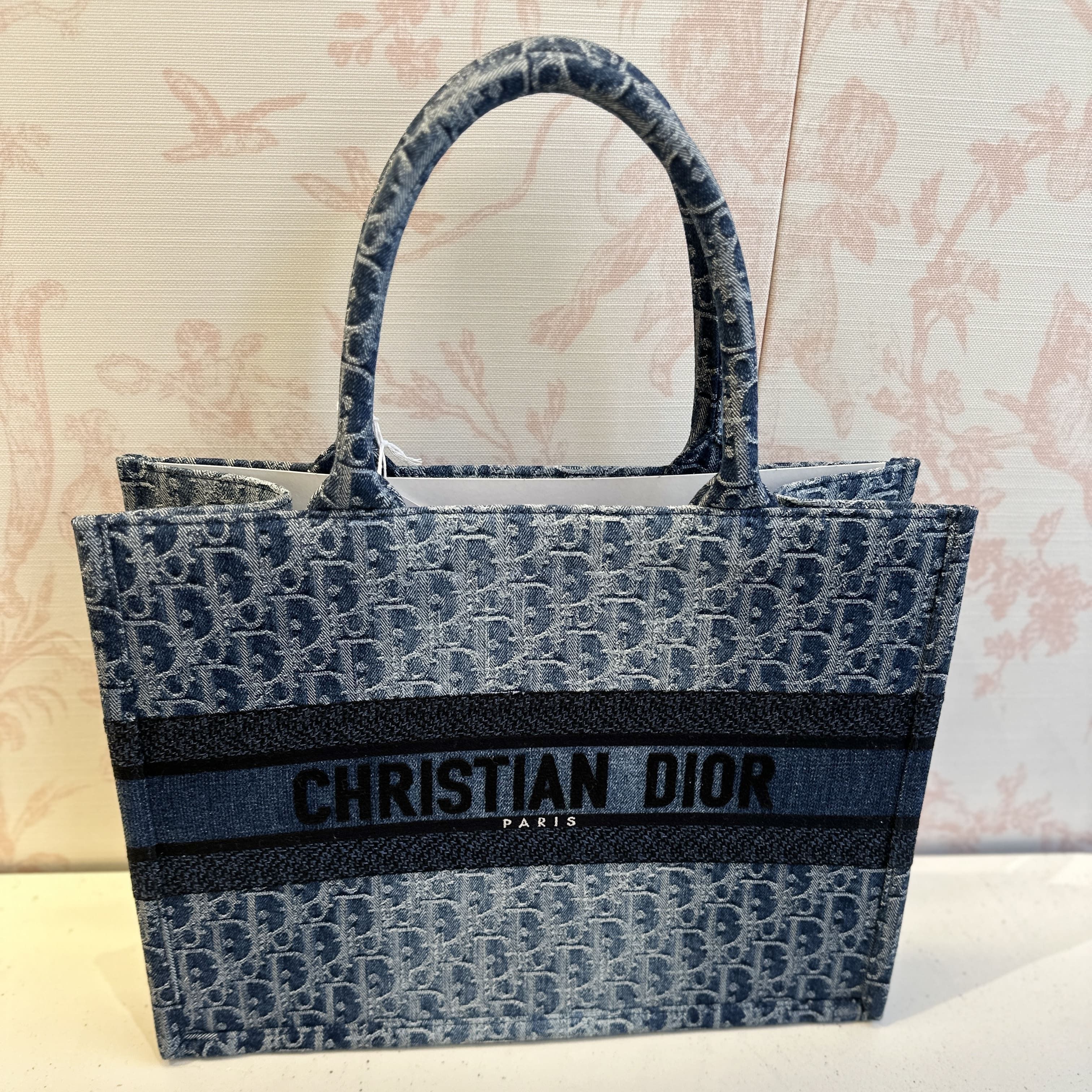 Christian Dior クリスチャンディオール トートバッグ ブック