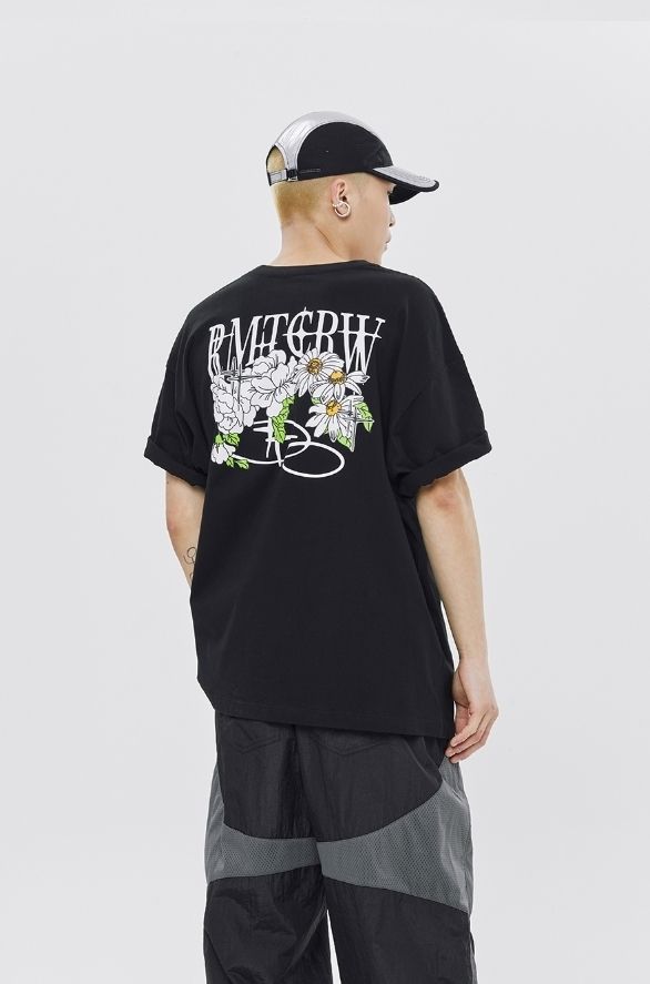 【ROMANTIC CROWN】★24SS★ボリューム ロゴ フラワー Tシャツ ROMANTIC CROWN】☆24SS☆ボリューム ロゴ フラワー Tシャツ