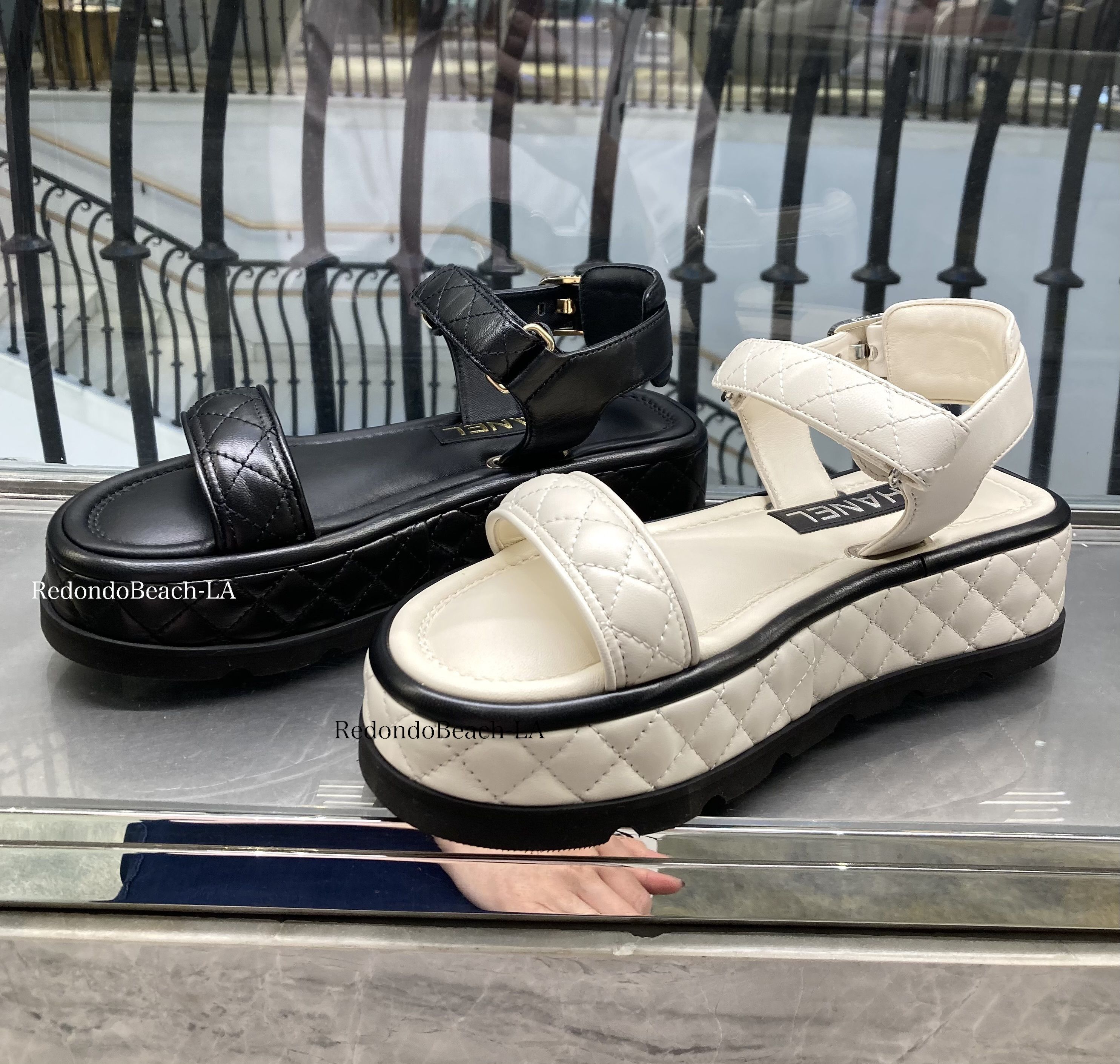 【売れ筋】 マトラッセプラットフォーム】CHANEL☆サンダル☆数量僅か 靴