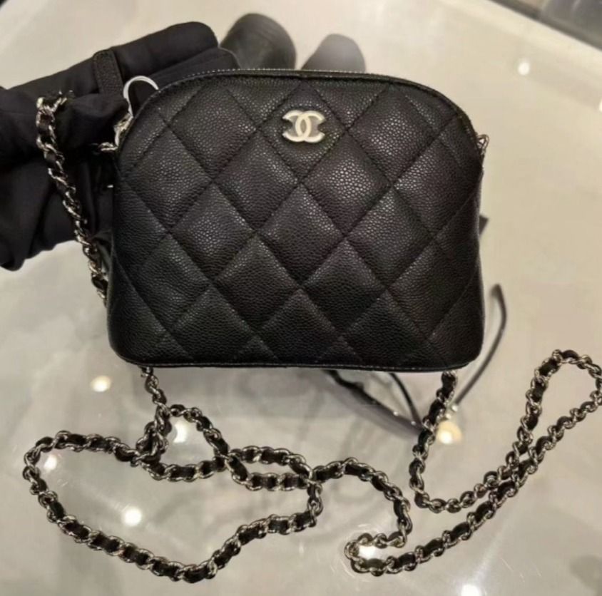 【日常にエレガンスを】 CHANEL チェーン クラッチ 追跡付き☆CHANEL☆25クルーズ チェーンクラッチ☆エレガント
