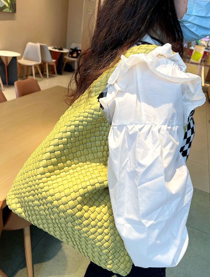 トートバッグ 編み込み 大容量 ポーチ シンプル 大人カジュアル トートバッグ 編み込み 大容量 ポーチ シンプル 大人カジュアル