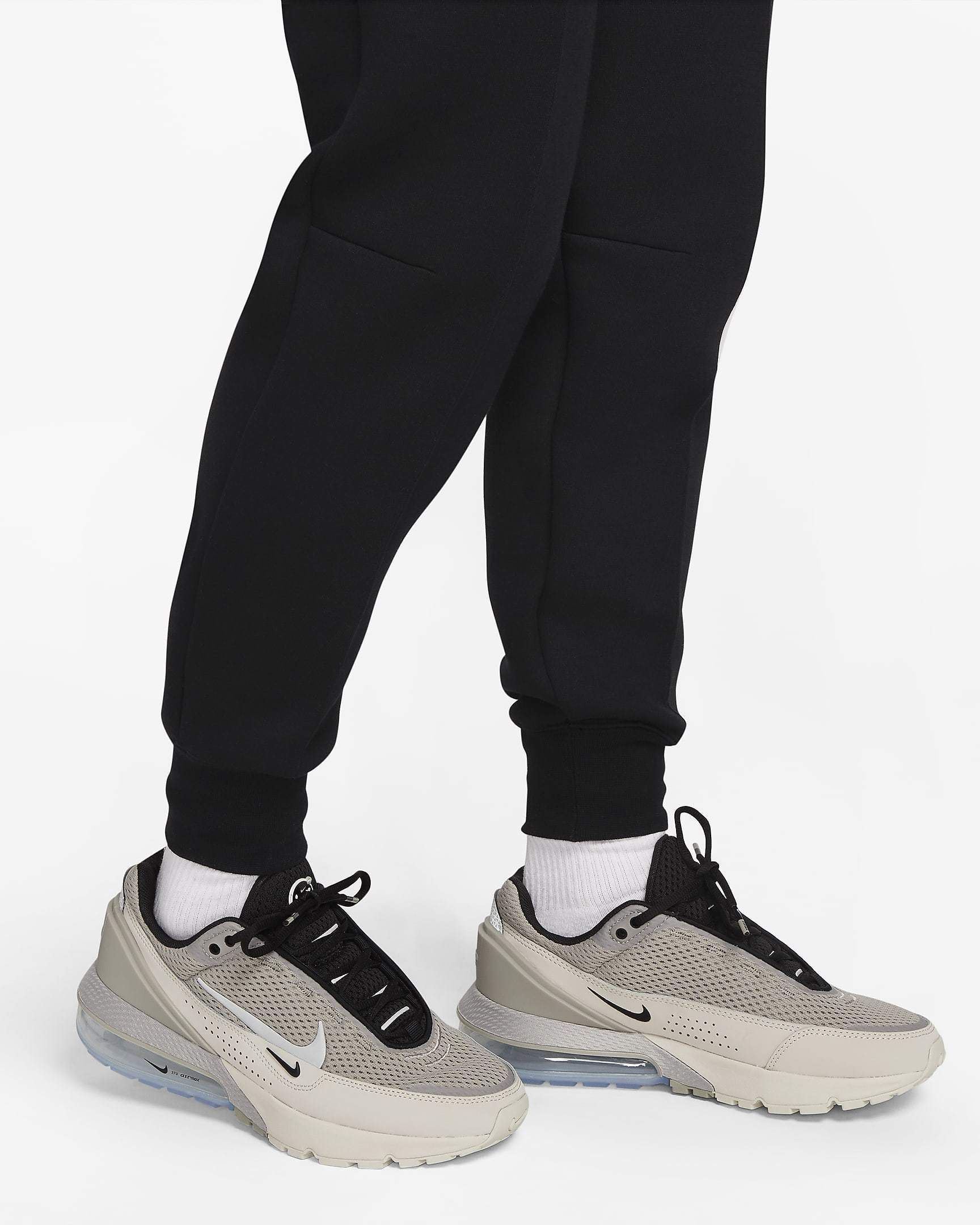 ☆NIKE☆W NSW TECH FLEECE MID-RISE ジョガーパンツ☆追跡可
