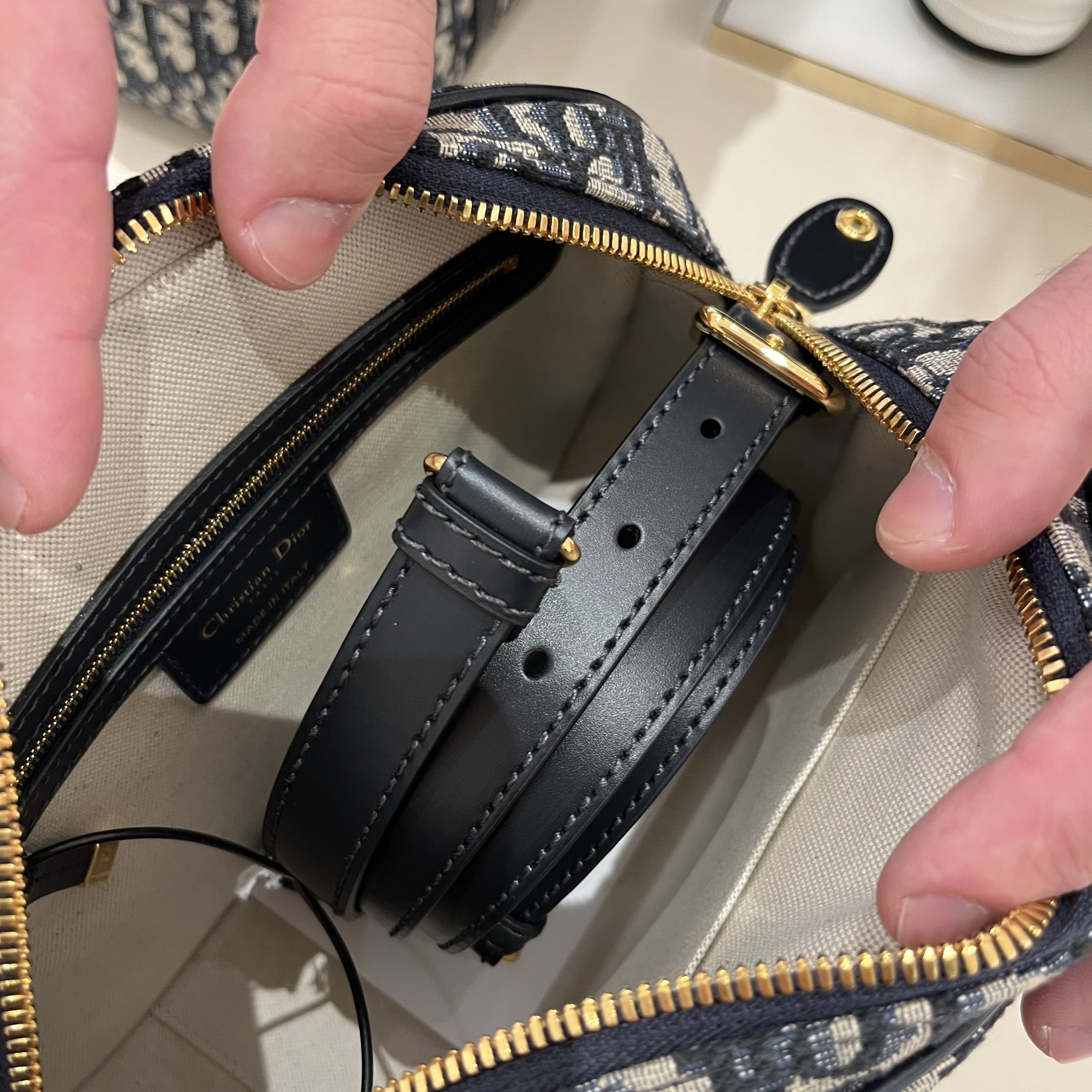【Dior】VIBE ボウリング ミディアム ジッパー バッグ ☆ディオール☆ D-Vibe ボウリングバッグ ミディアム (Dior