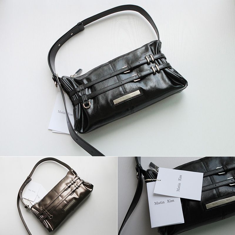 MATIN KIM］【送料・関税込み】DOUBLE BELTED STRAP MINI BAG
