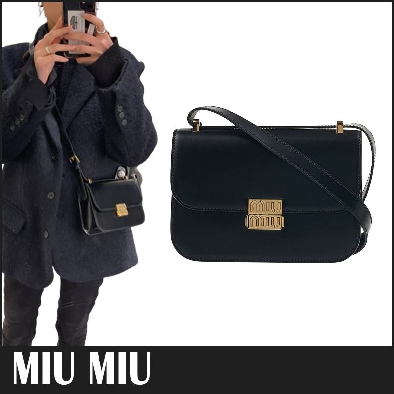 ☆送料関税込☆MIU MIU CITY レザー ショルダーバッグ☆超人気