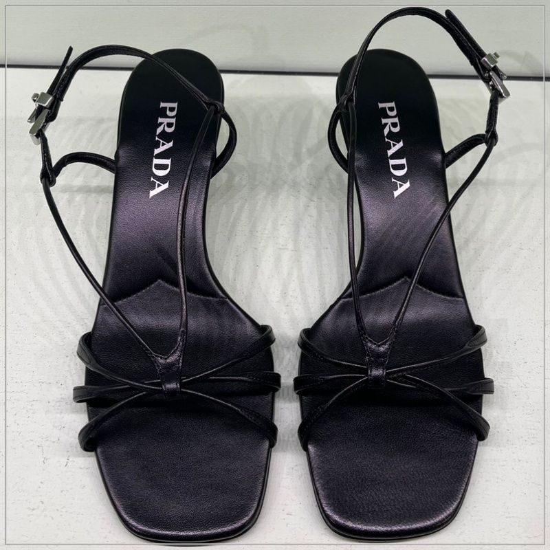 大注目】PRADA◇レザー ストラップサンダル レザーソール ロゴ