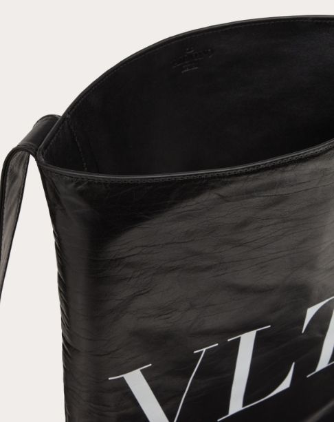 【VALENTINO】VLTN カーフスキン クロスボディバッグ バイカラー VALENTINO】VLTN カーフスキン クロスボディバッグ バイカラー