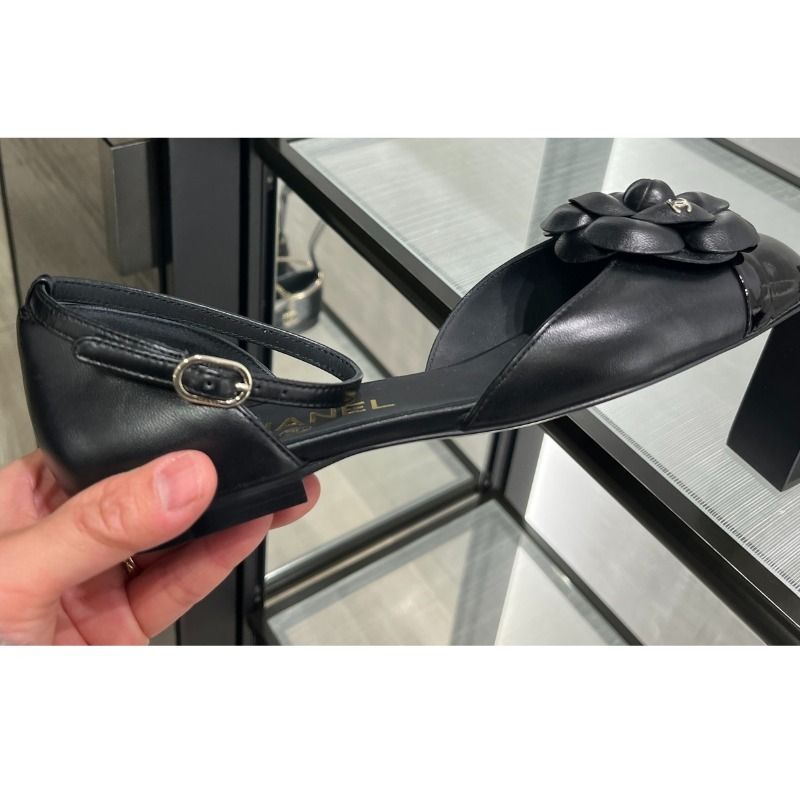 CHANEL シャネル カメリア サンダル ラム レザー ブラック